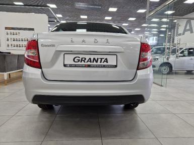 Легковой автотранспорт - Granta 1.6 MT (90 л.с.)
