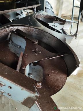 Зерноуборочные комбайны - РОСТСЕЛЬМАШ Acros 590 Plus 