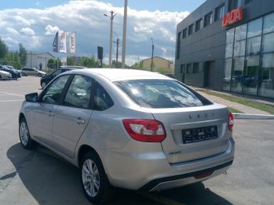 Легковой автотранспорт - LADA Granta 1.6 MT (90 л.с.)