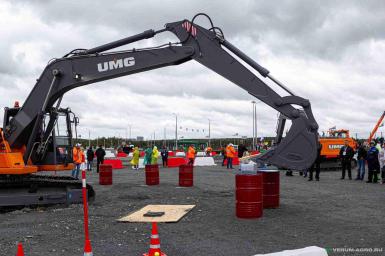 Экскаваторы - UMG Гусеничный экскаватор E200NC 