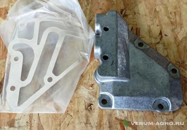 Запчасти - RE519885 АДАПТЕР