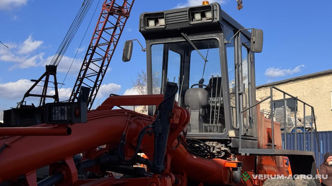 Грейдеры - ЧЗСМ ДЗ-98 