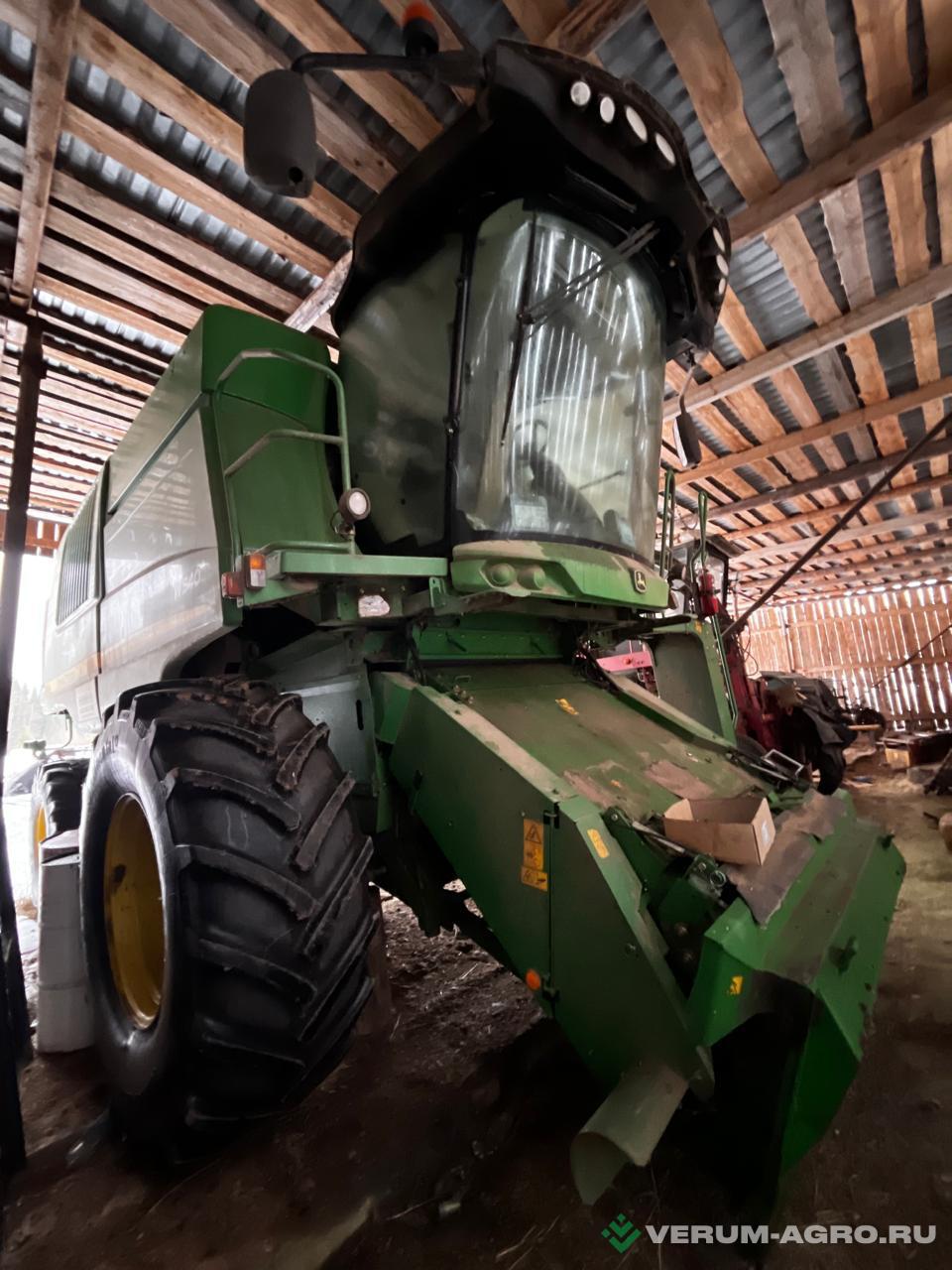 Зерноуборочные комбайны - JOHN DEERE W540 
