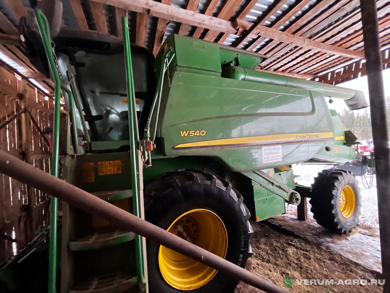 Зерноуборочные комбайны - JOHN DEERE W540 