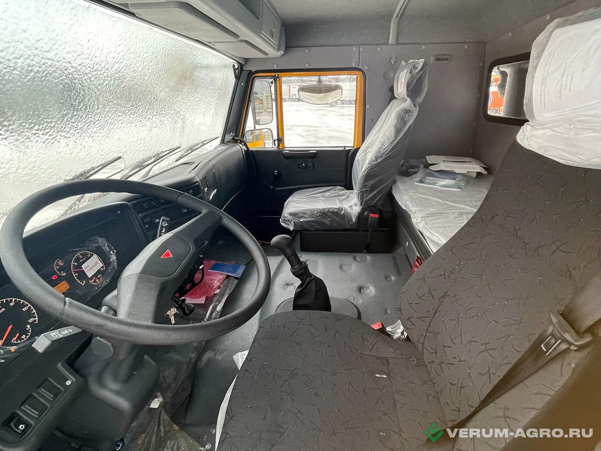 Грузовой автотранспорт - КАМАЗ 65116-7010-56, тягач 6х4, высота ССУ 1300 мм, рестайлинг-2, электропакет, кондиционер