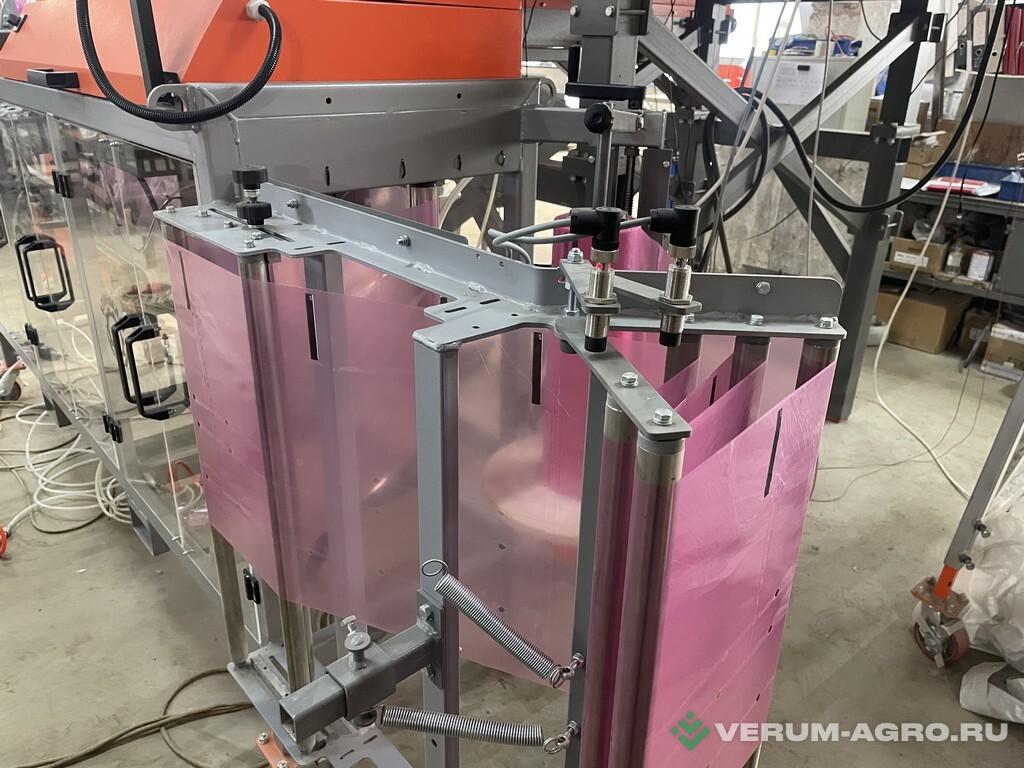 Прочее - КЛИНМАШ Автоматическая машина упаковки в полиэтилен УМП-5 