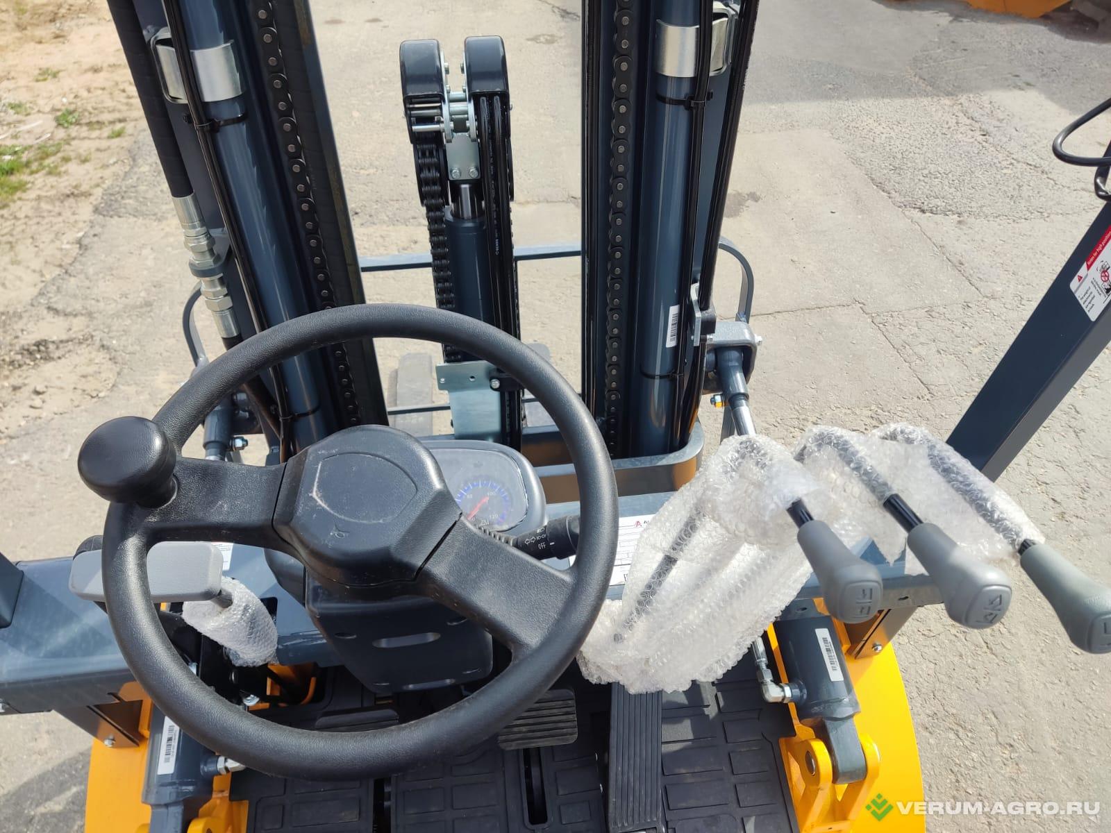 Прочее - HELI Автопогрузчик бензиновый Aurora Forklift CPQD25-RCK2 (Heli)