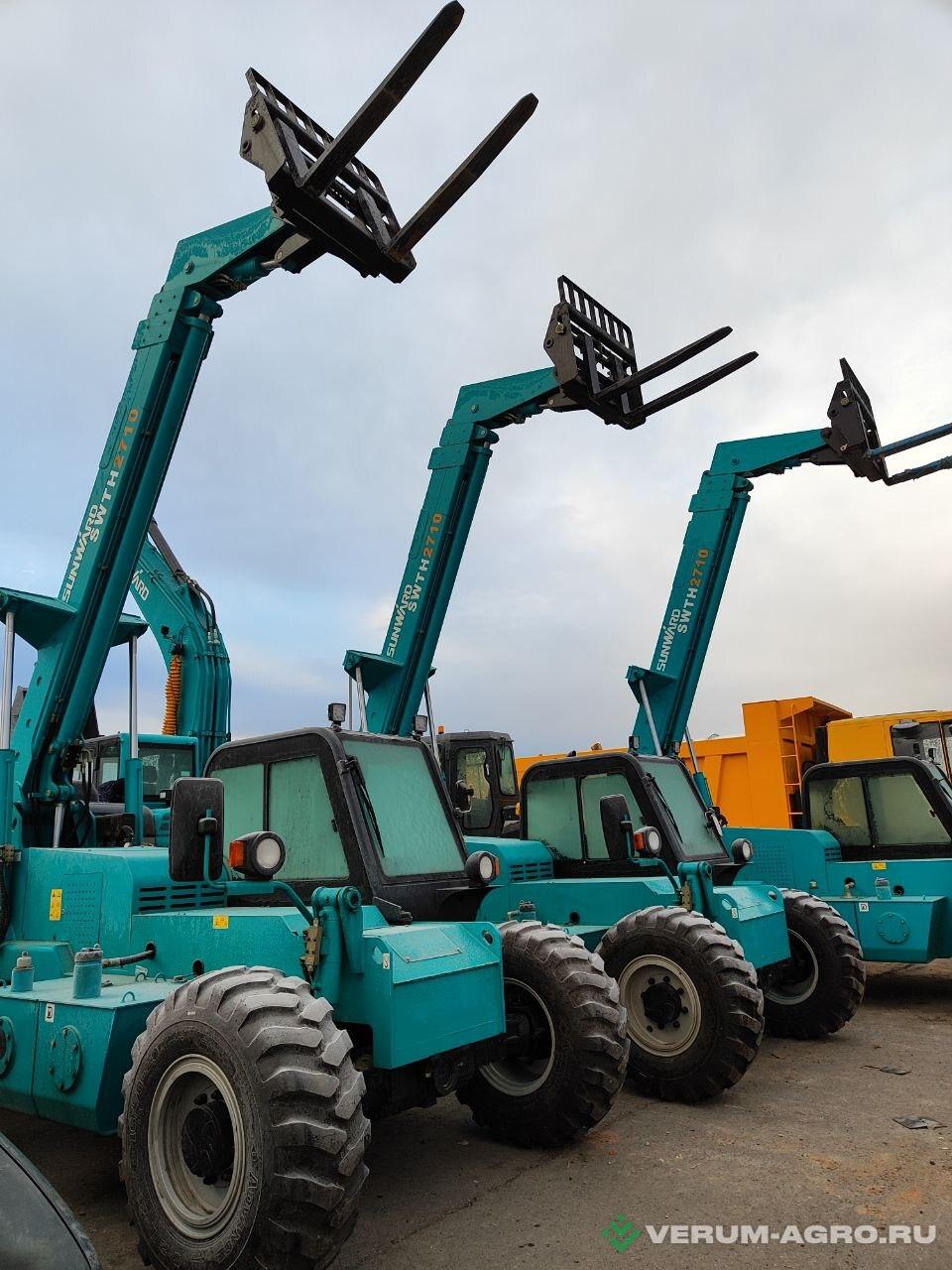 Телескопические погрузчики - SUNWARD SWTH 2710 Телескоп Высота 10 метров , г.п 2.700 
