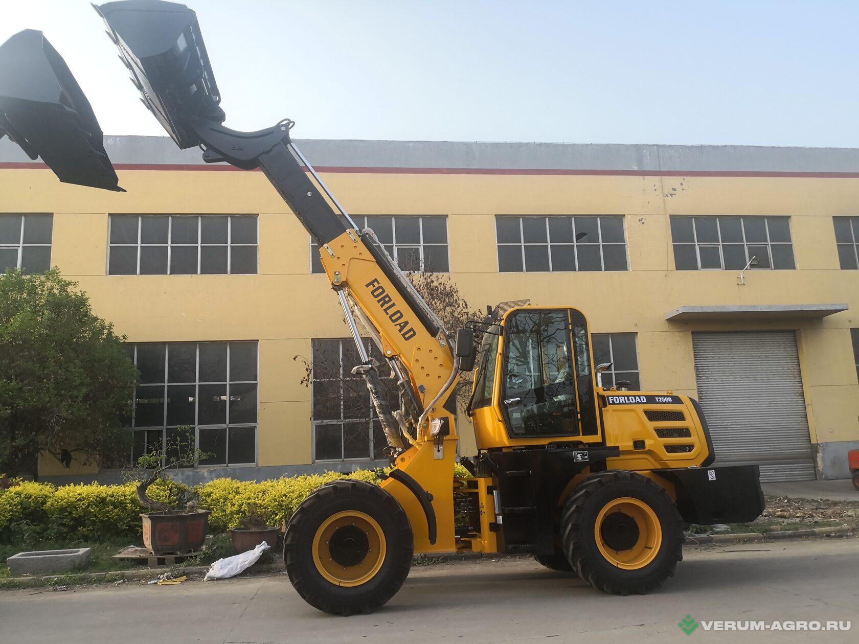 Телескопические погрузчики - FORLOAD T2500 Телескопический погрузчик