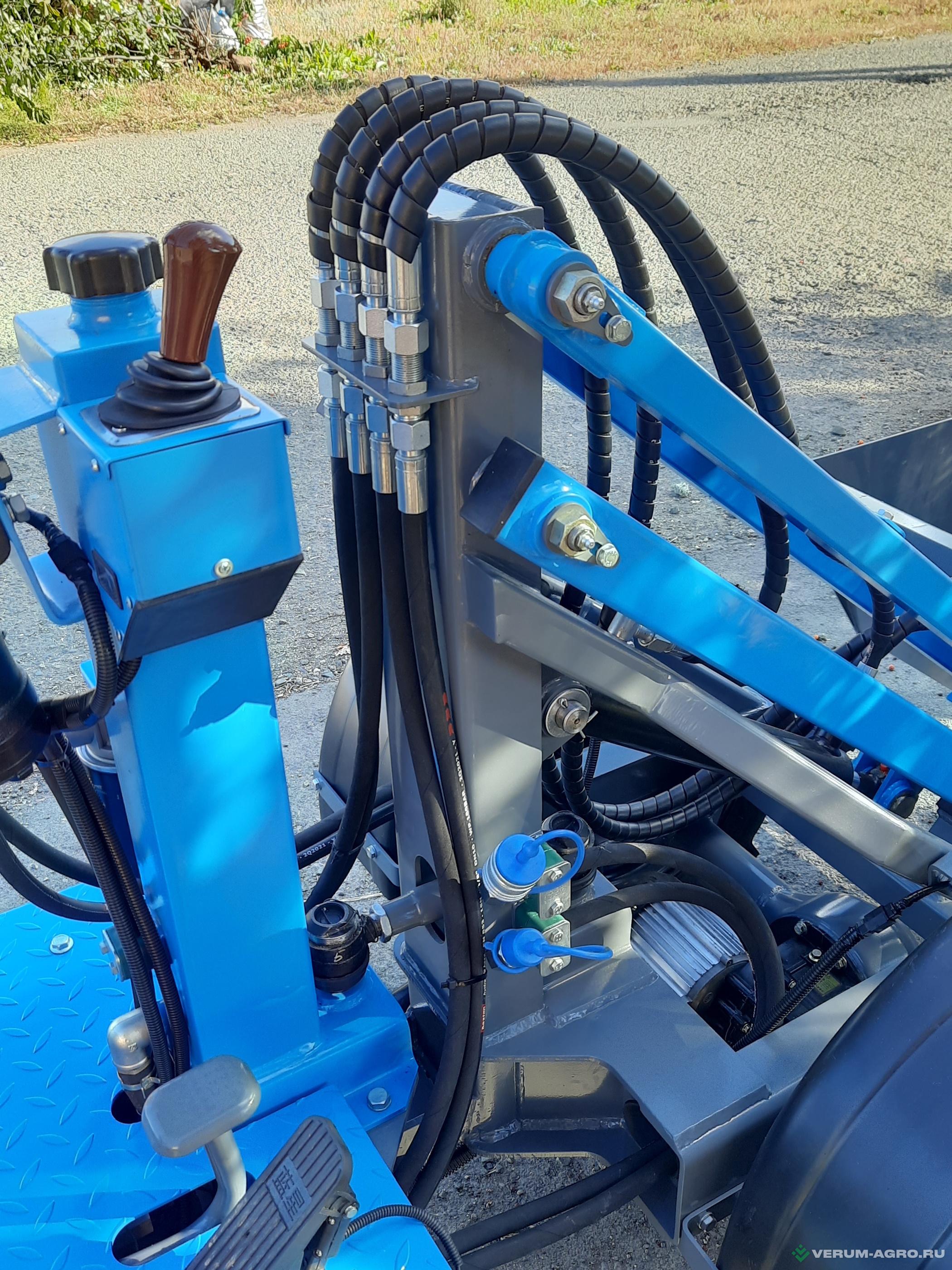 Мини-погрузчики - HYBRID WORKER ПМ-140550 Гибрид