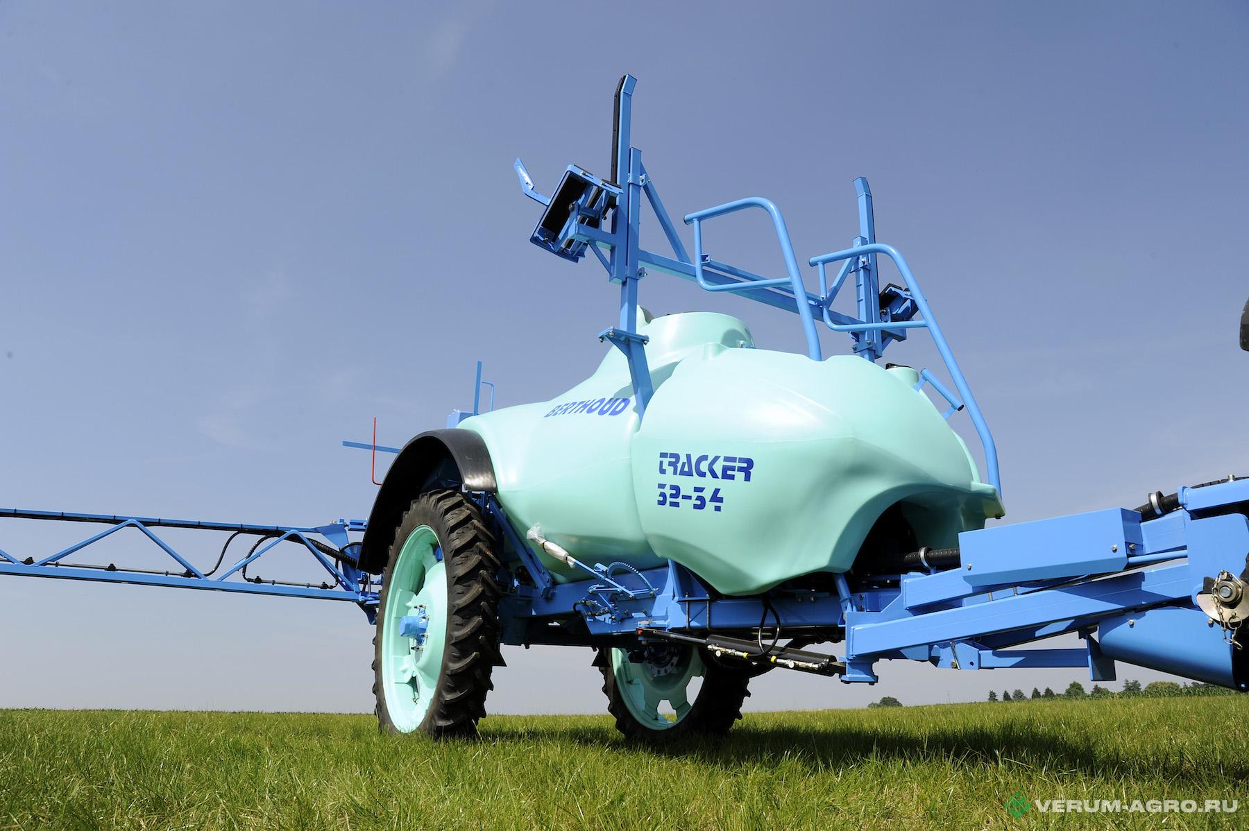 Опрыскиватели прицепные - BERTHOUD TRACKER 3200S DPA AX28/4 Tracker 3200S DPA со штангой 28 м, 4 секции