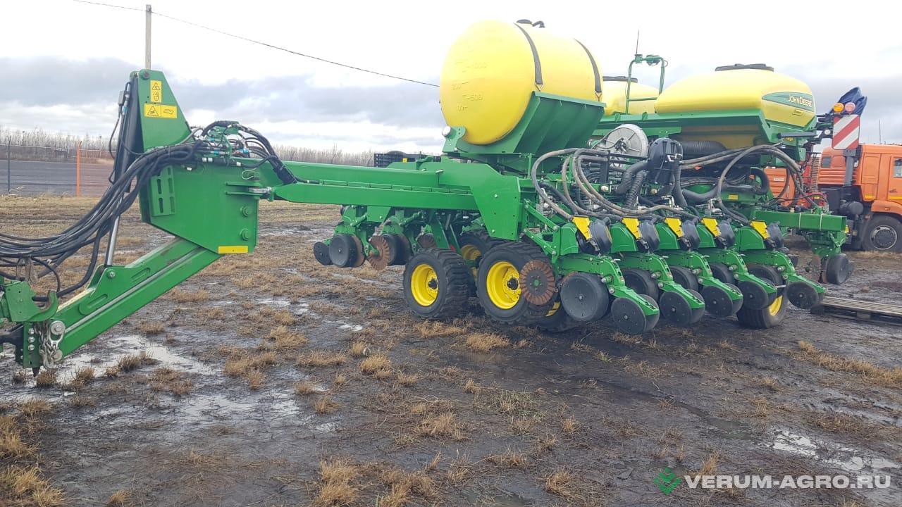 Сеялки - JOHN DEERE DB37 