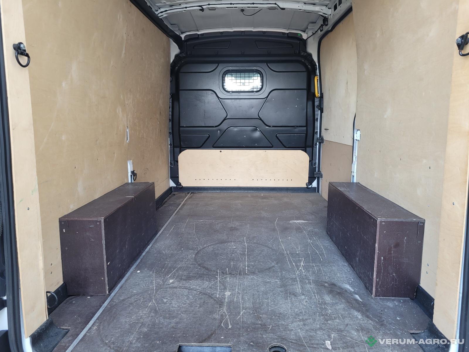 Грузовой автотранспорт - FORD Transit Цельнометаллический фургон