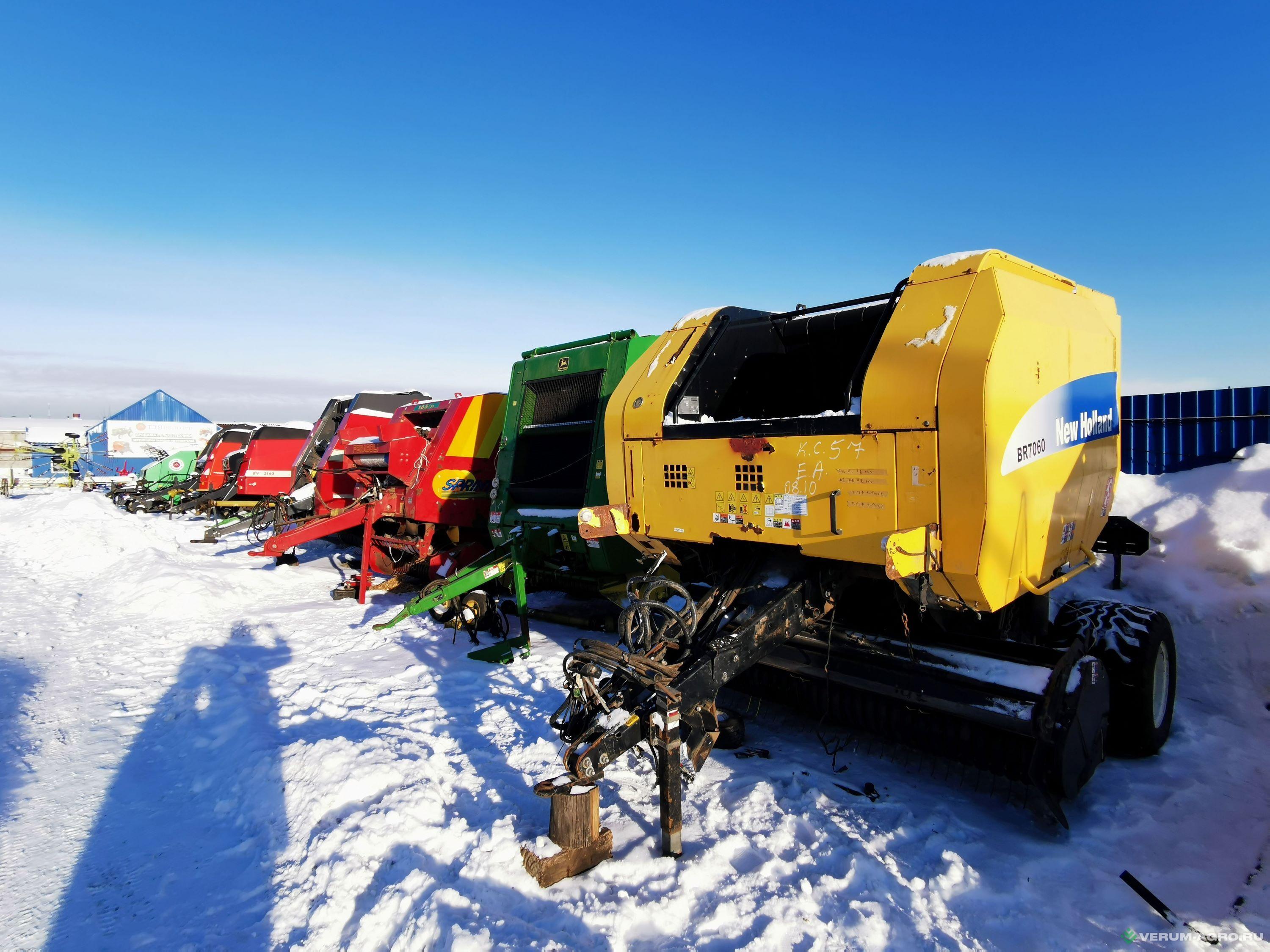 Пресс-подборщики - NEW HOLLAND 7060 