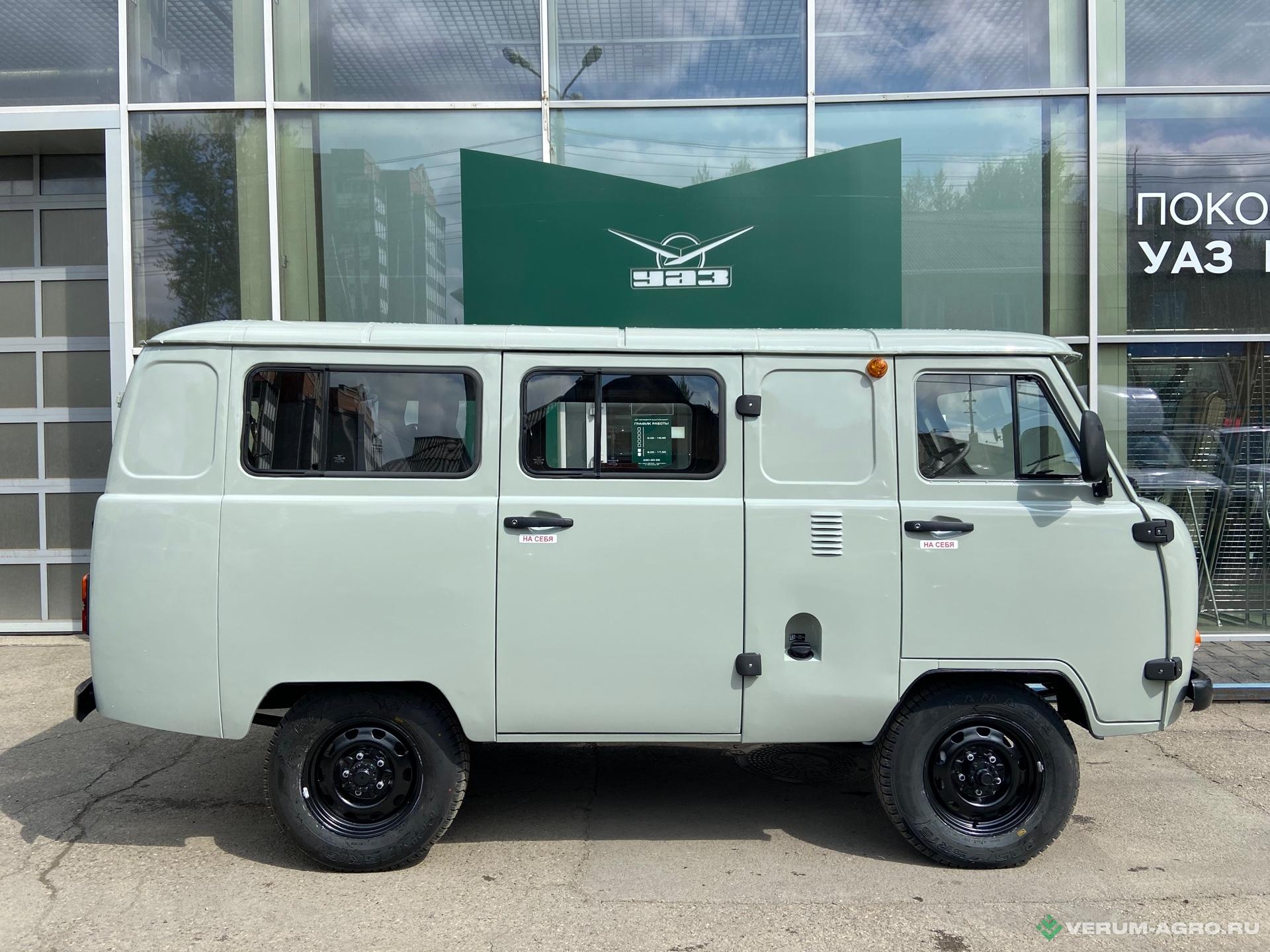 Легковой автотранспорт - УАЗ 220695 Микроавтобус
