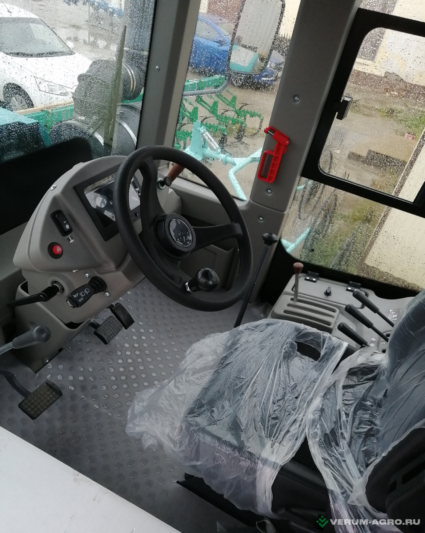 Колесные тракторы - БТЗ 254К.20 