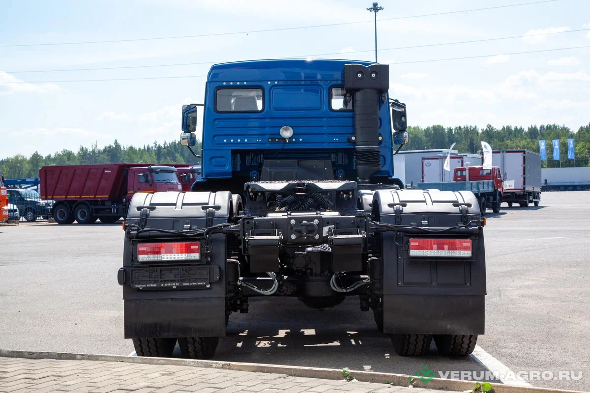 Грузовой автотранспорт - КАМАЗ 65116-6020-48 (6x4), тягач, пневмоподвеска, ССУ 1300 мм