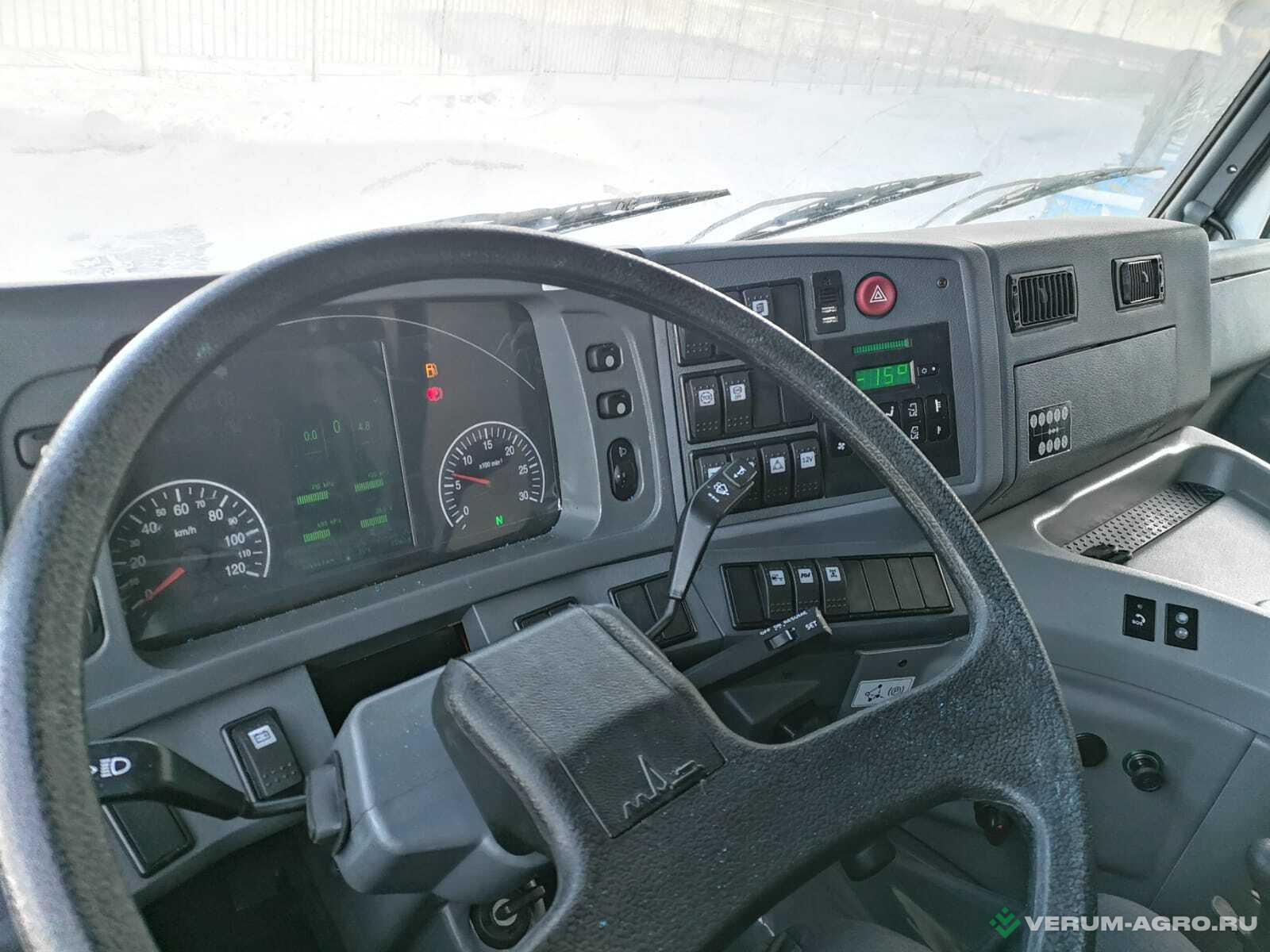 Грузовой автотранспорт - МАЗ - 643028-570-021 седельный тягач 6х4