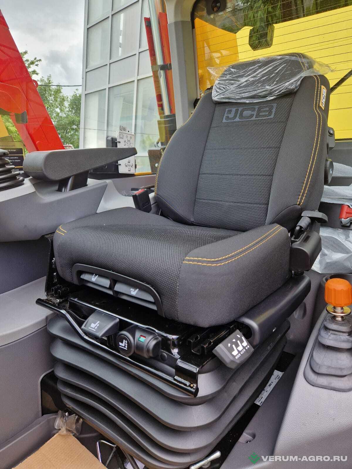 Телескопические погрузчики - JCB 532-70AG Agri