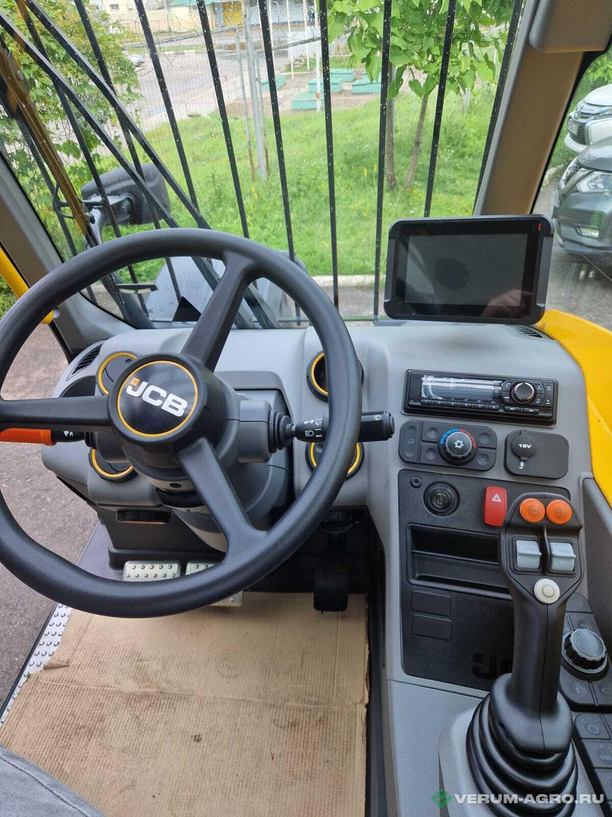 Телескопические погрузчики - JCB 532-70AG Agri