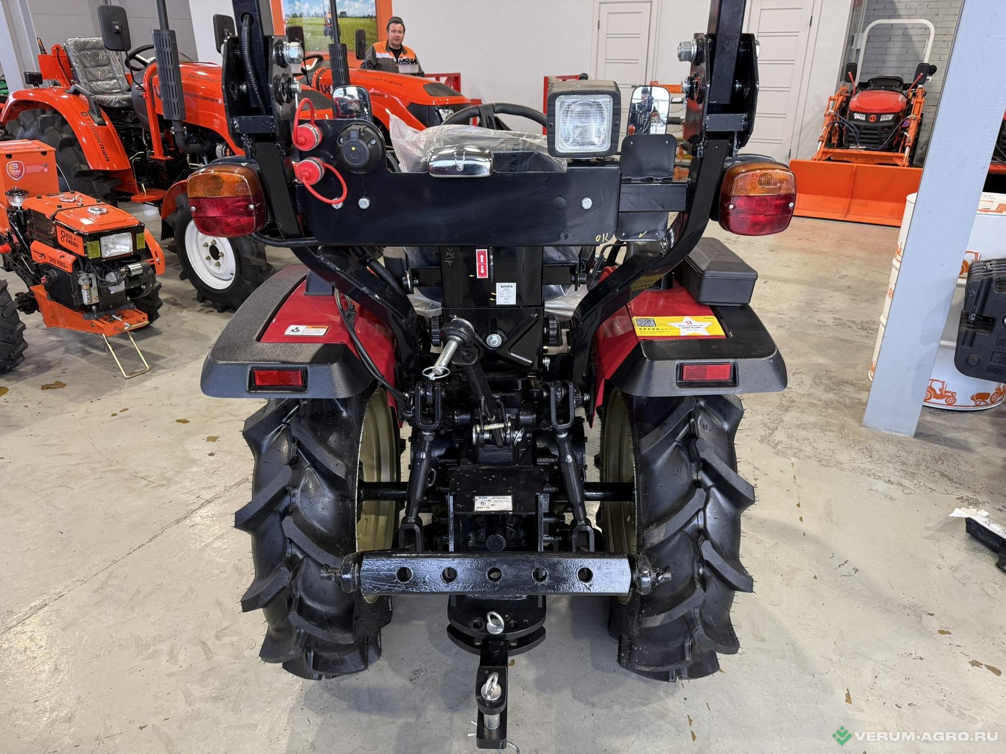 Колесные тракторы - SOLIS 24 4х4 (6+2)B