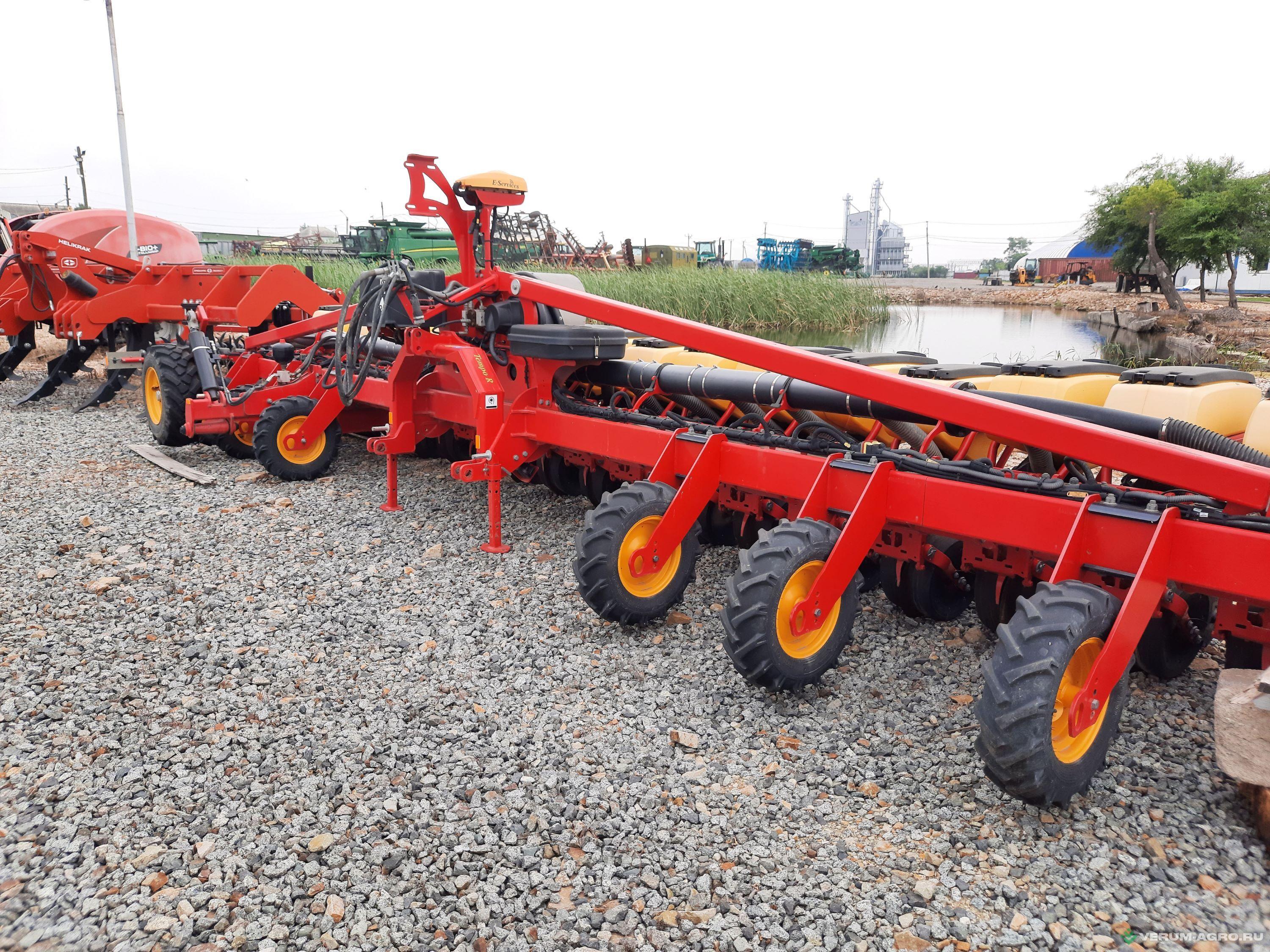 Сеялки - VADERSTAD Tempo R TPR 18 