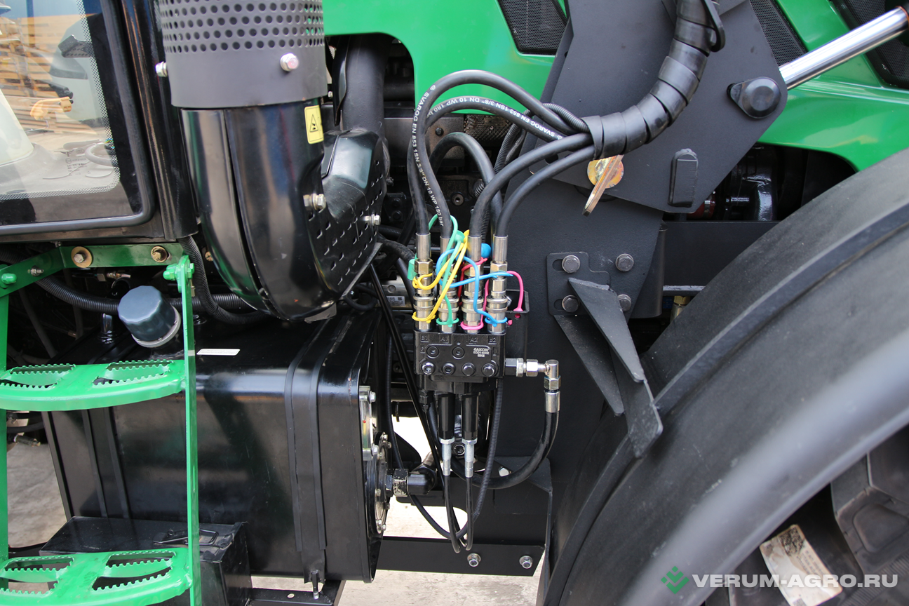 Навесные погрузчики - AGROAPOLLO TURS-1500-0Д-АР** 