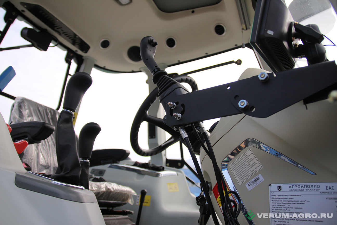 Навесные погрузчики - AGROAPOLLO TURS-1500-0Д-АР** 