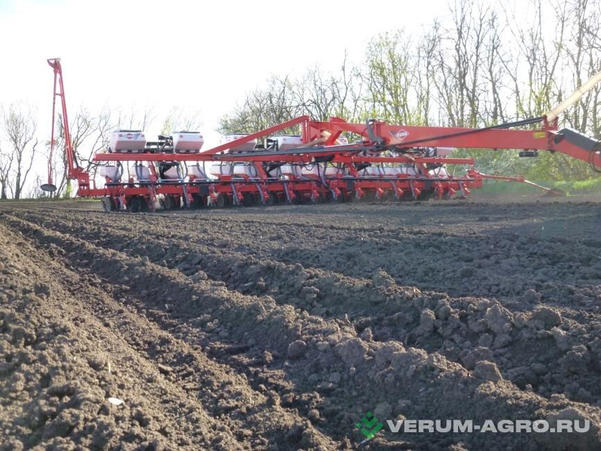 Сеялки - KUHN Сеялка точного высева KOSMA TRS 16R с удобрениями 