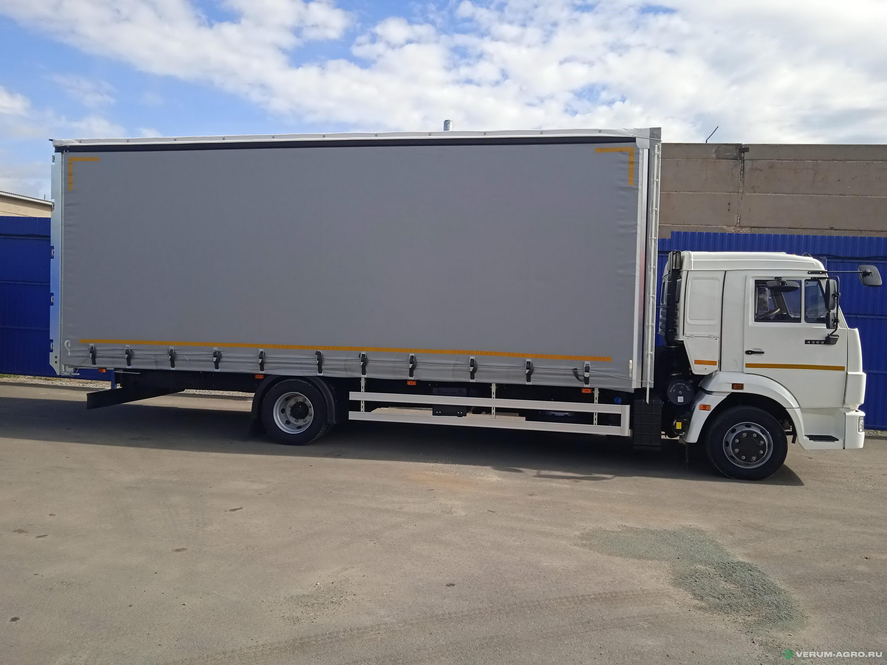 Грузовой автотранспорт - КАМАЗ 4308, шторнобортовой 7400 х 2450 х 2630 мм 