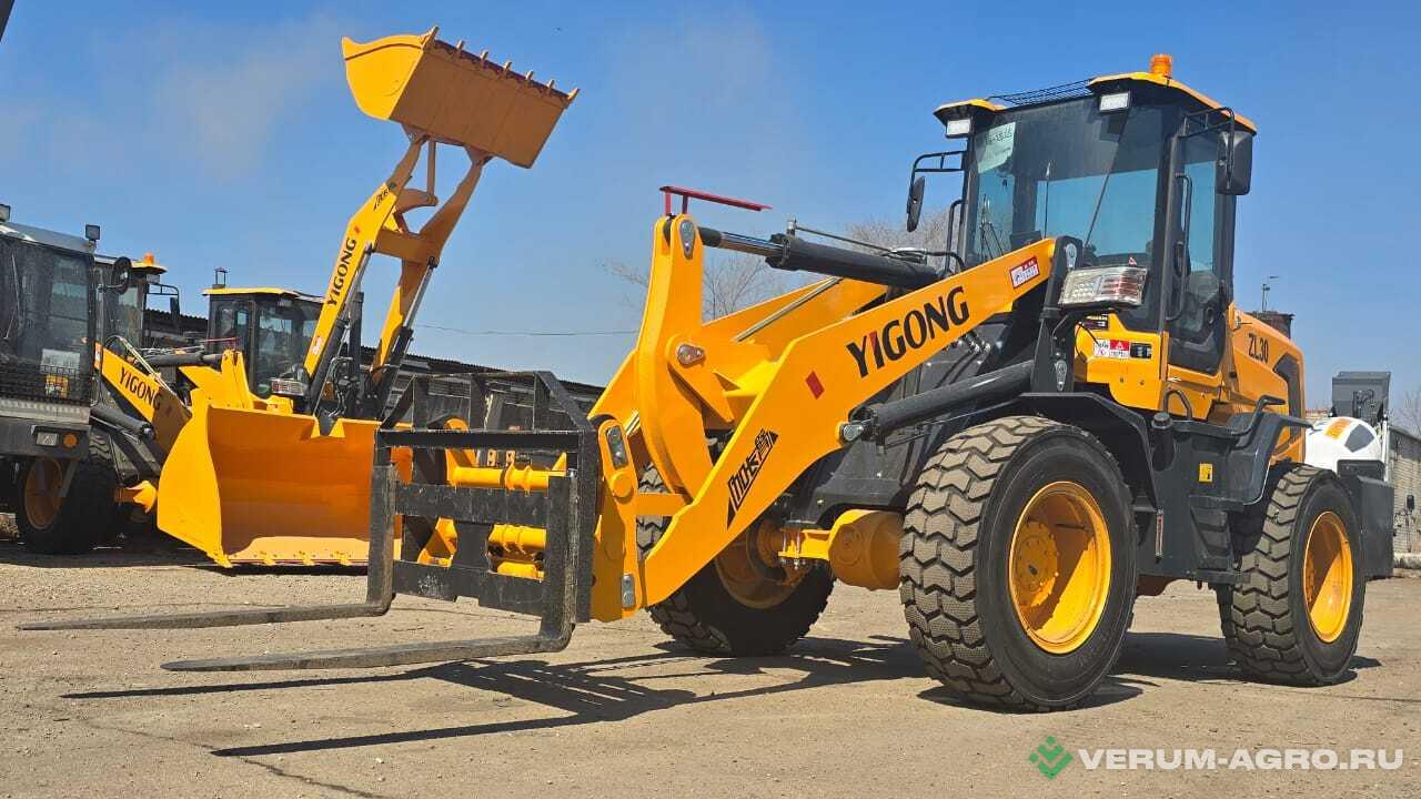 Фронтальные погрузчики - YIGONG ZL30 джойстик , три контура