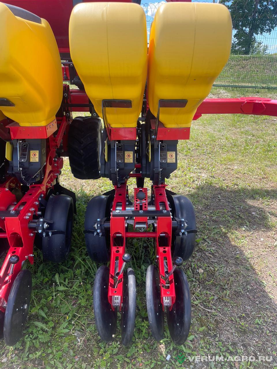 Сеялки - MATERMACC 3XL TWIN 8100 16x70 с внесением удобрений.