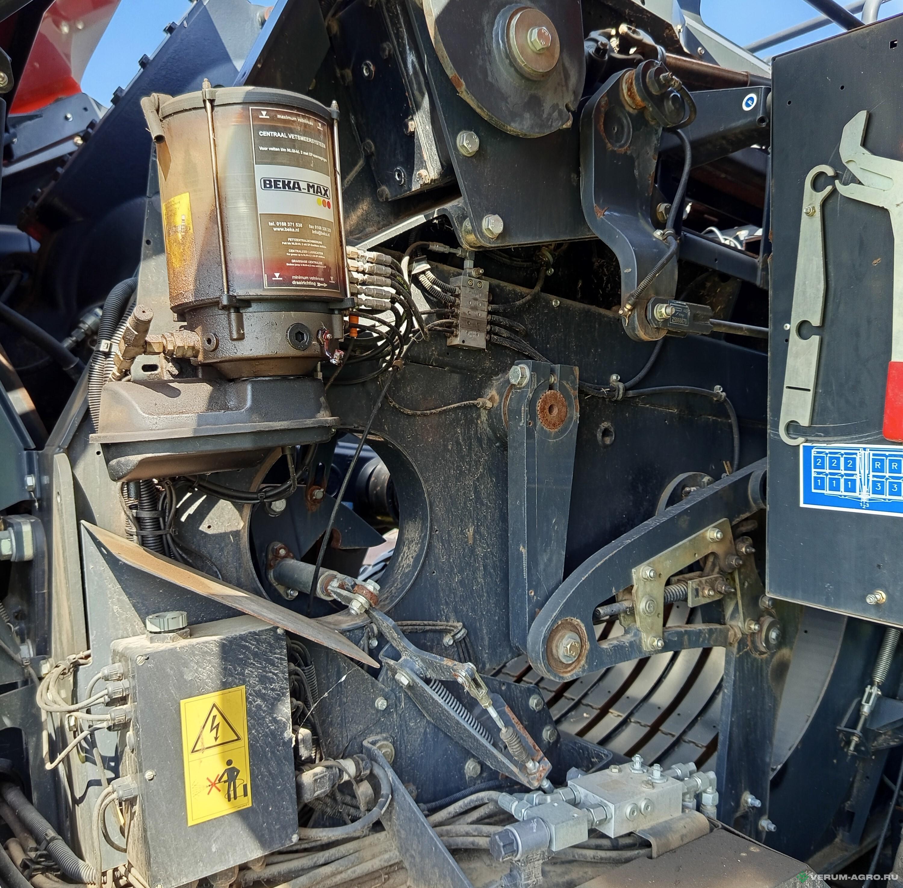 Пресс-подборщики - KUHN LSB 1270