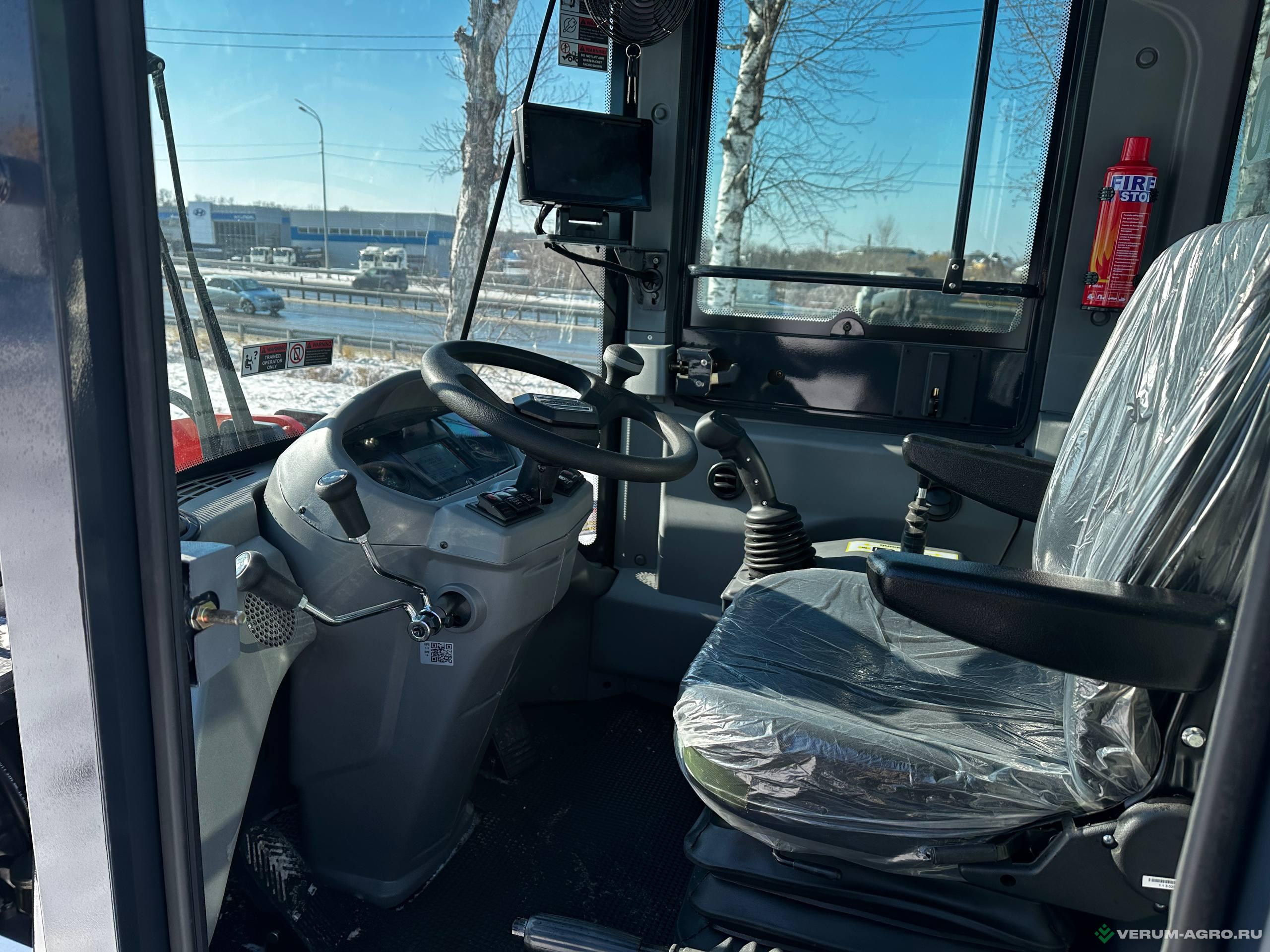 Фронтальные погрузчики - PROKEEPER WL35 