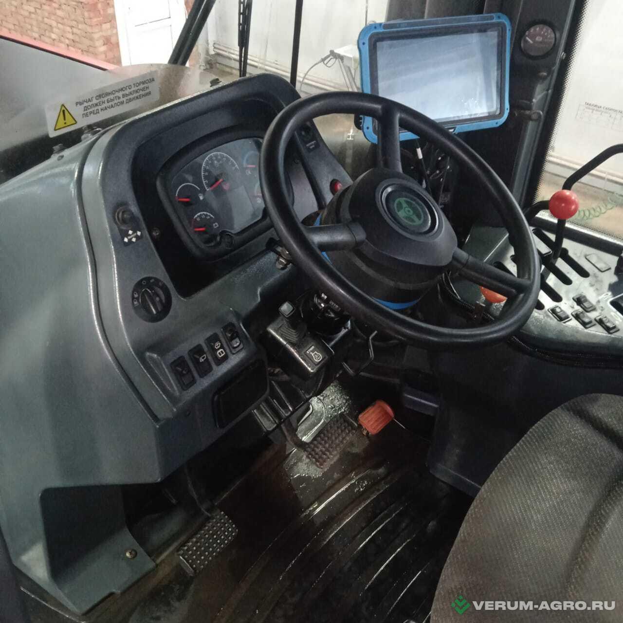 Колесные тракторы - РОСТСЕЛЬМАШ RSM 2375 