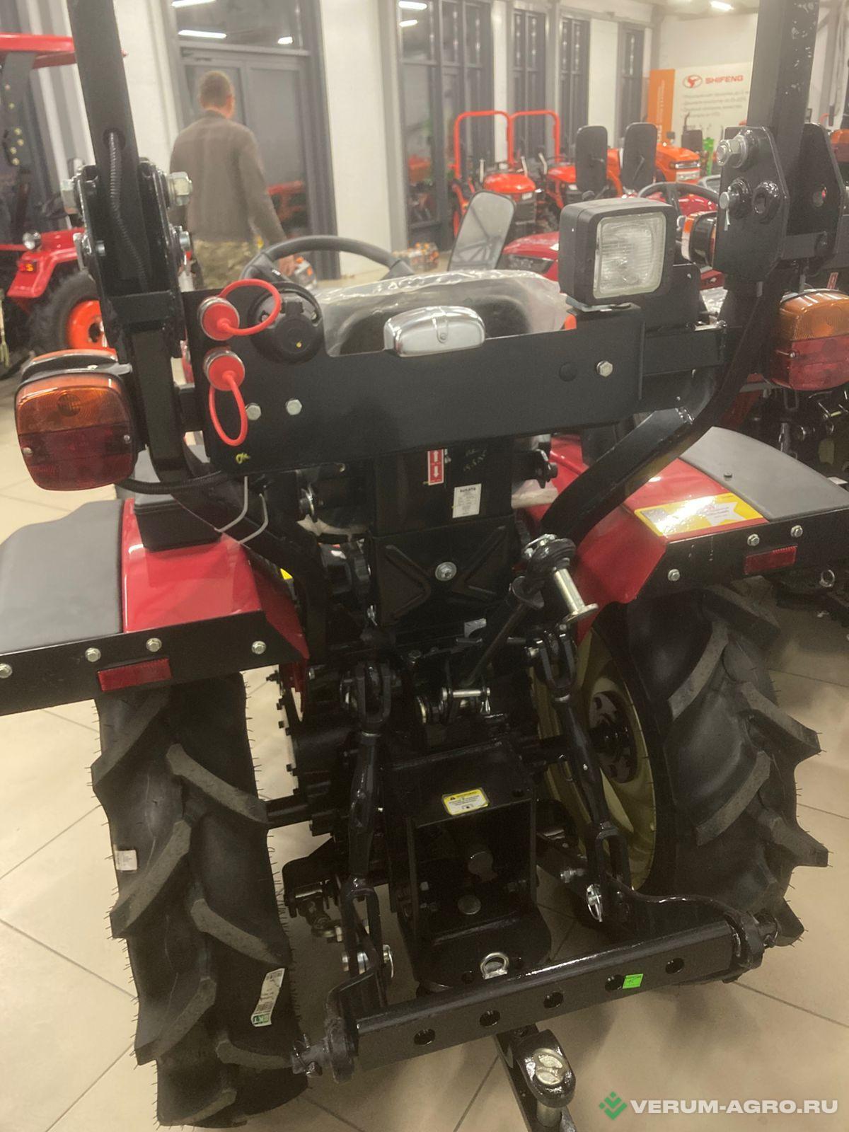 Колесные тракторы - SOLIS 26  4х4 (6+2)В