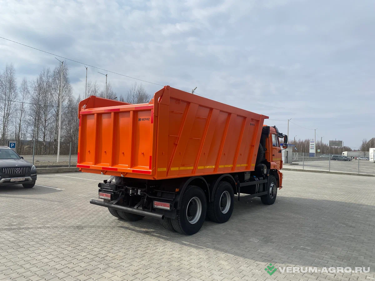 Грузовой автотранспорт - КАМАЗ 6520-26012-53 