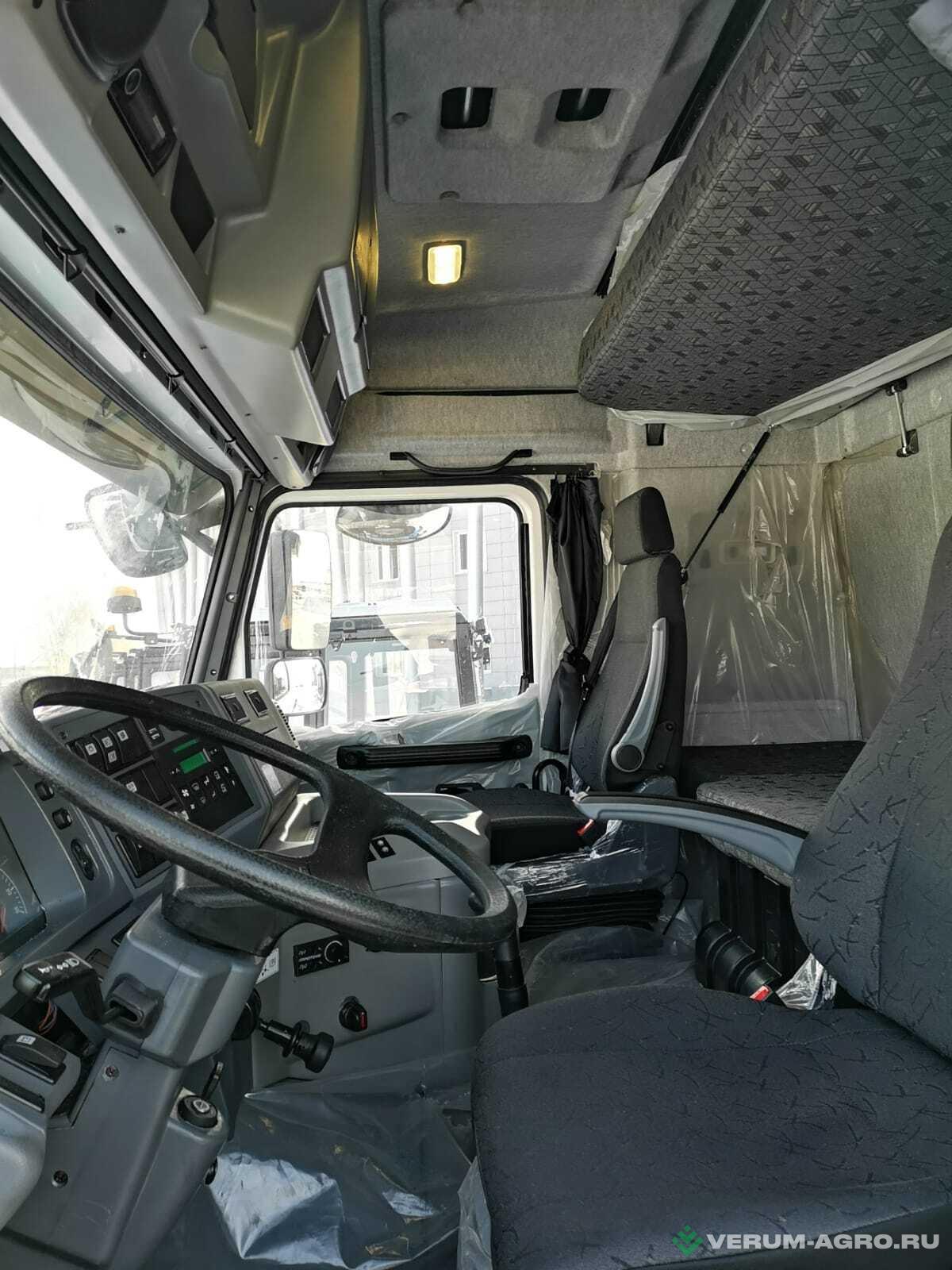 Грузовой автотранспорт - МАЗ - 643028-570-020  седельный тягач 6х4