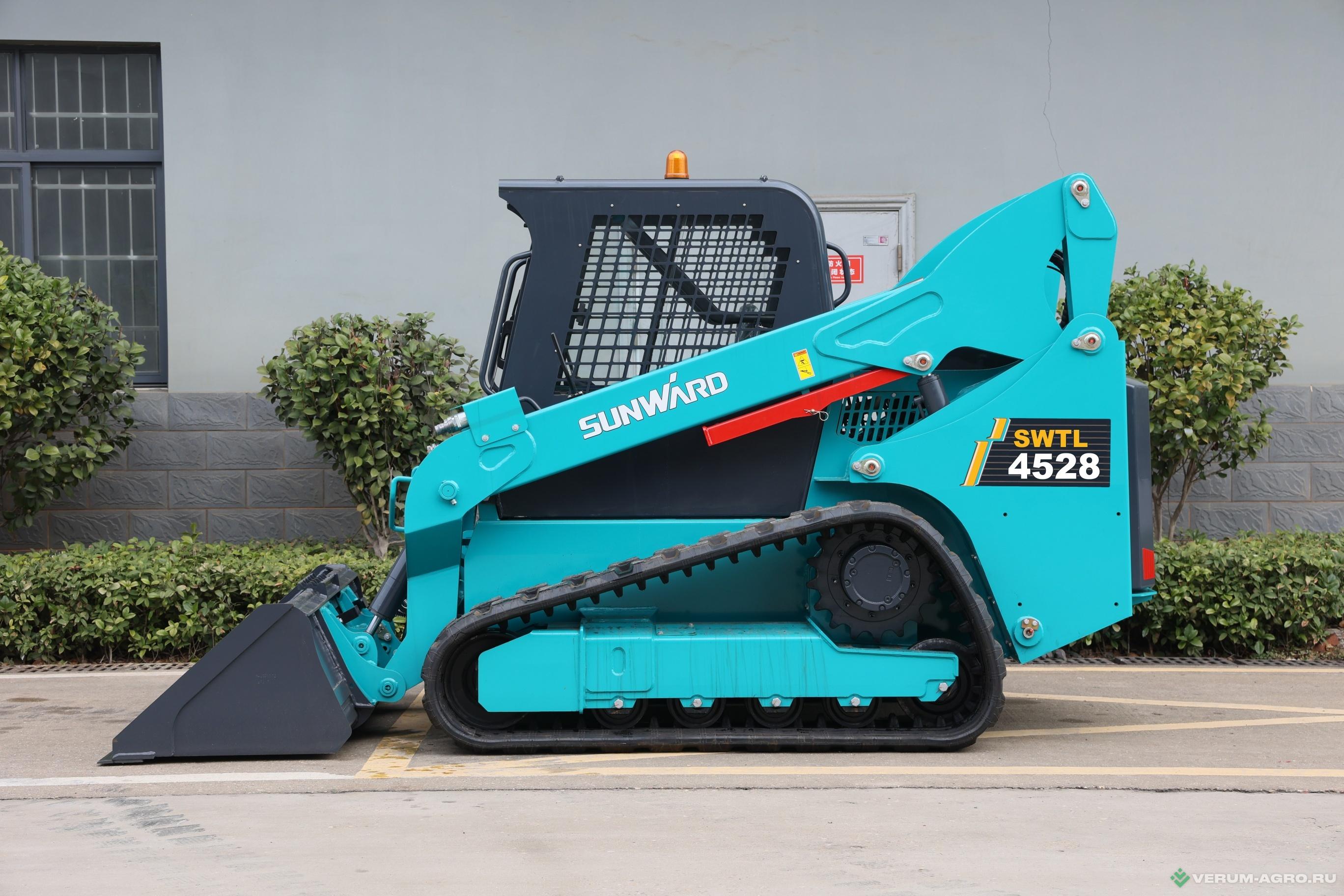 Мини-погрузчики - SUNWARD SWTL4528 мини-погрузчик 