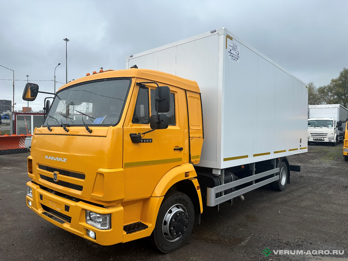 Грузовой автотранспорт - КАМАЗ 4308-3084-69, 4х2, пневмоподвеска, фургон  изотерм. 6200х2600х2400 мм, толщина стенок 60 м