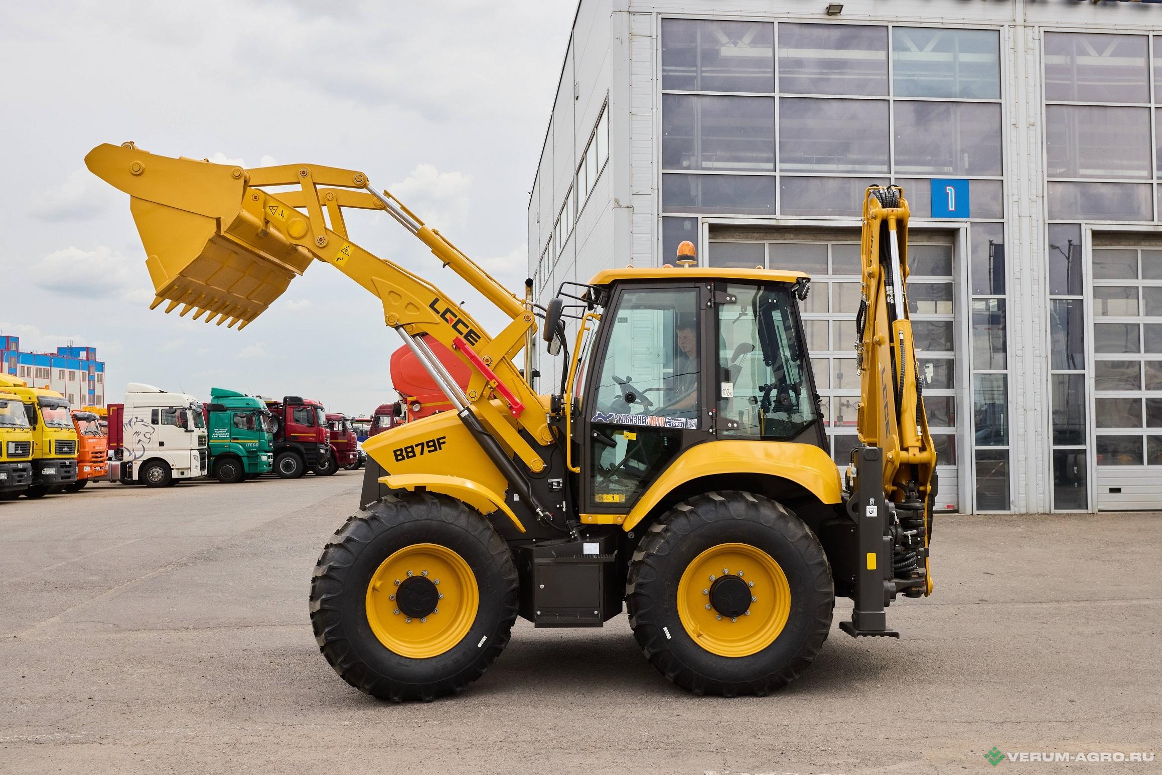 Экскаваторы - LGCE B879F  (дополнительная 3X гидролиния, БСМ, RideControl)