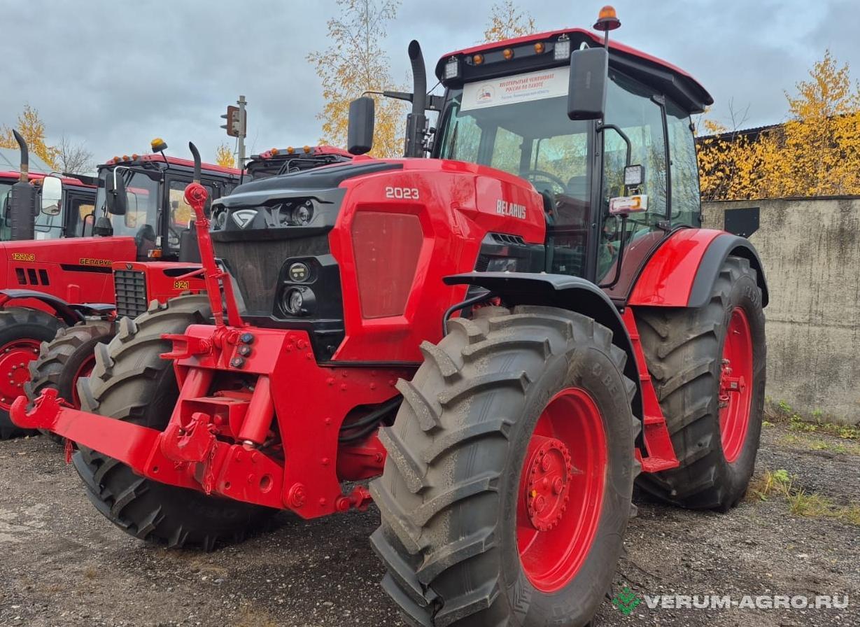 Колесные тракторы - BELARUS 2023 012
