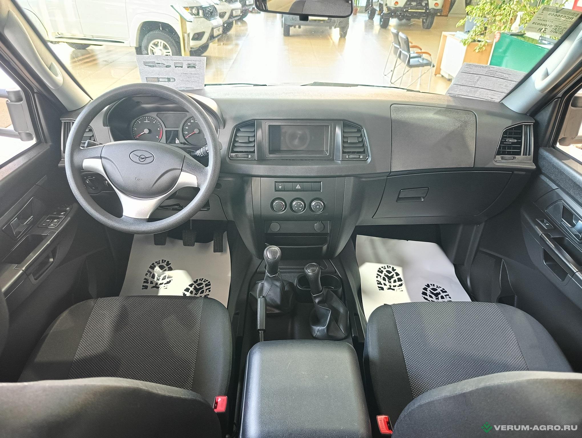 Легковой автотранспорт - УАЗ Профи 236324-105