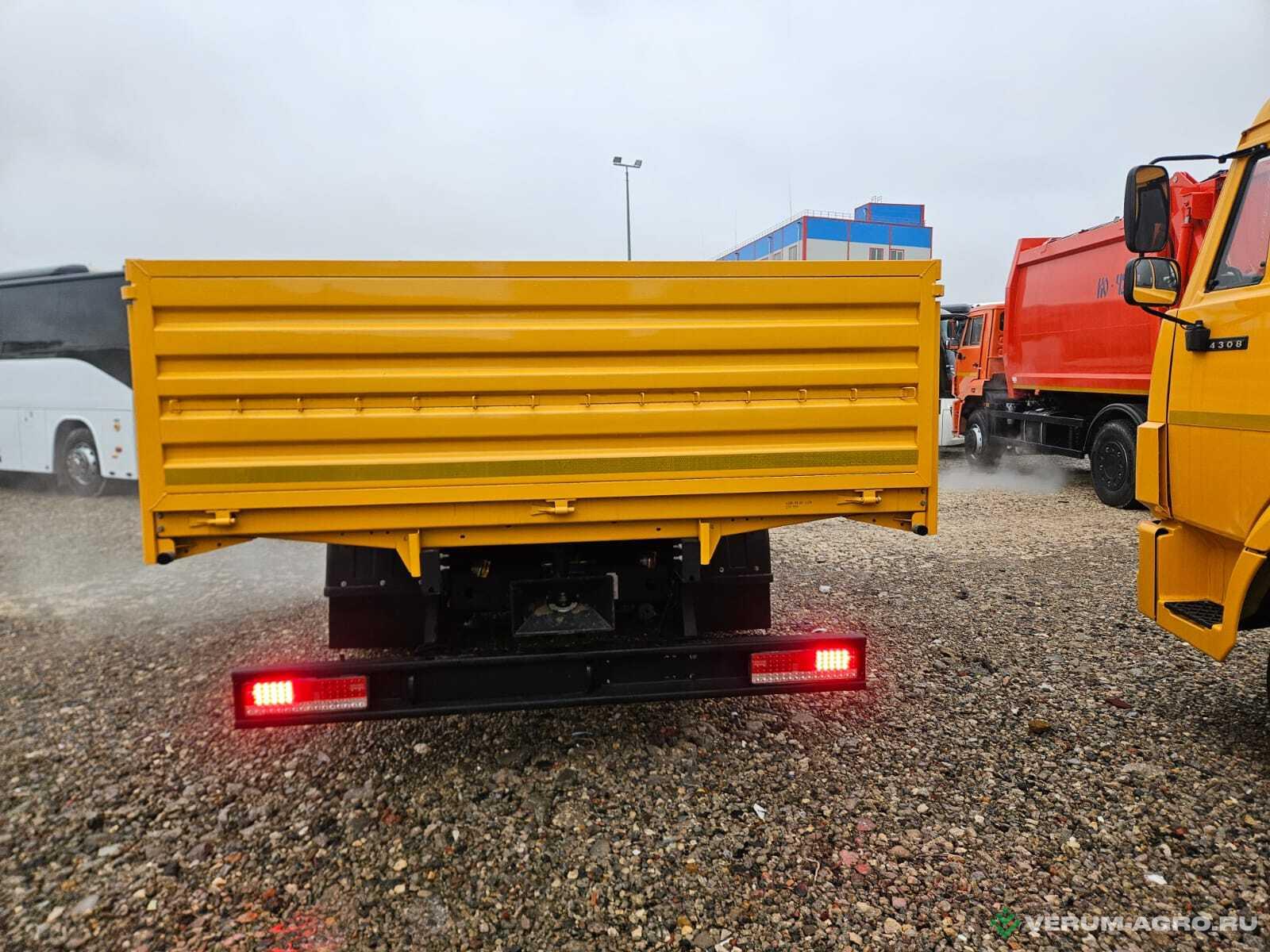 Грузовой автотранспорт - КАМАЗ 4308 бортовой 