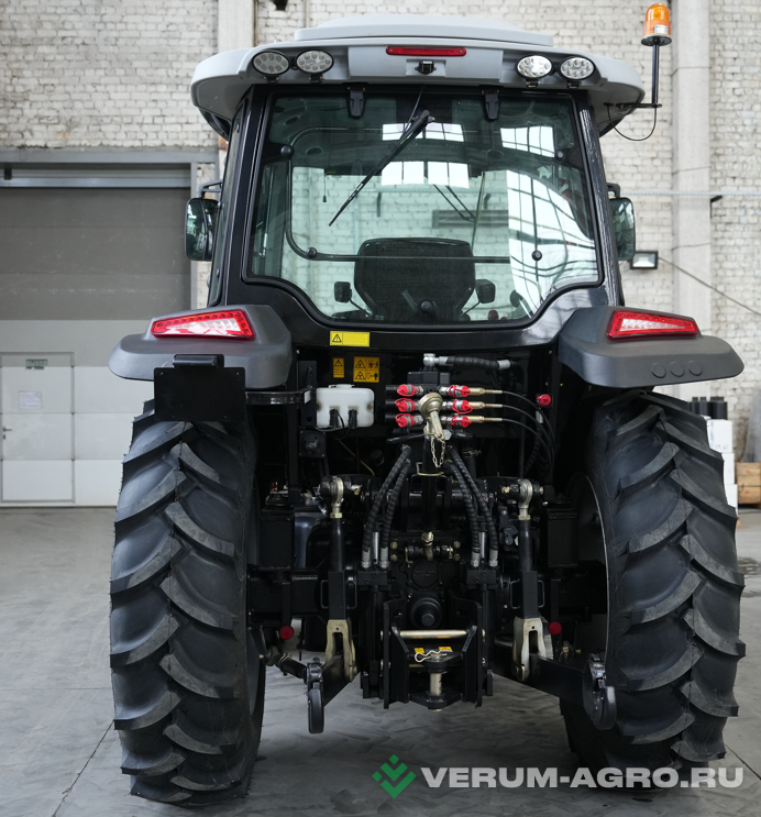 Колесные тракторы - БТЗ UMG T1404 