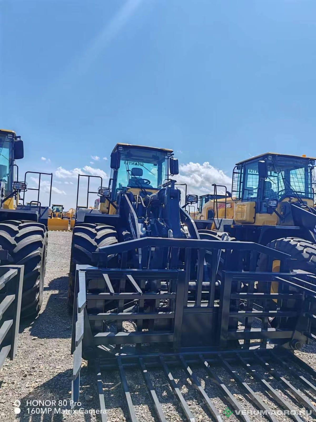 Фронтальные погрузчики - SHANTUI  L55B5 AGRI