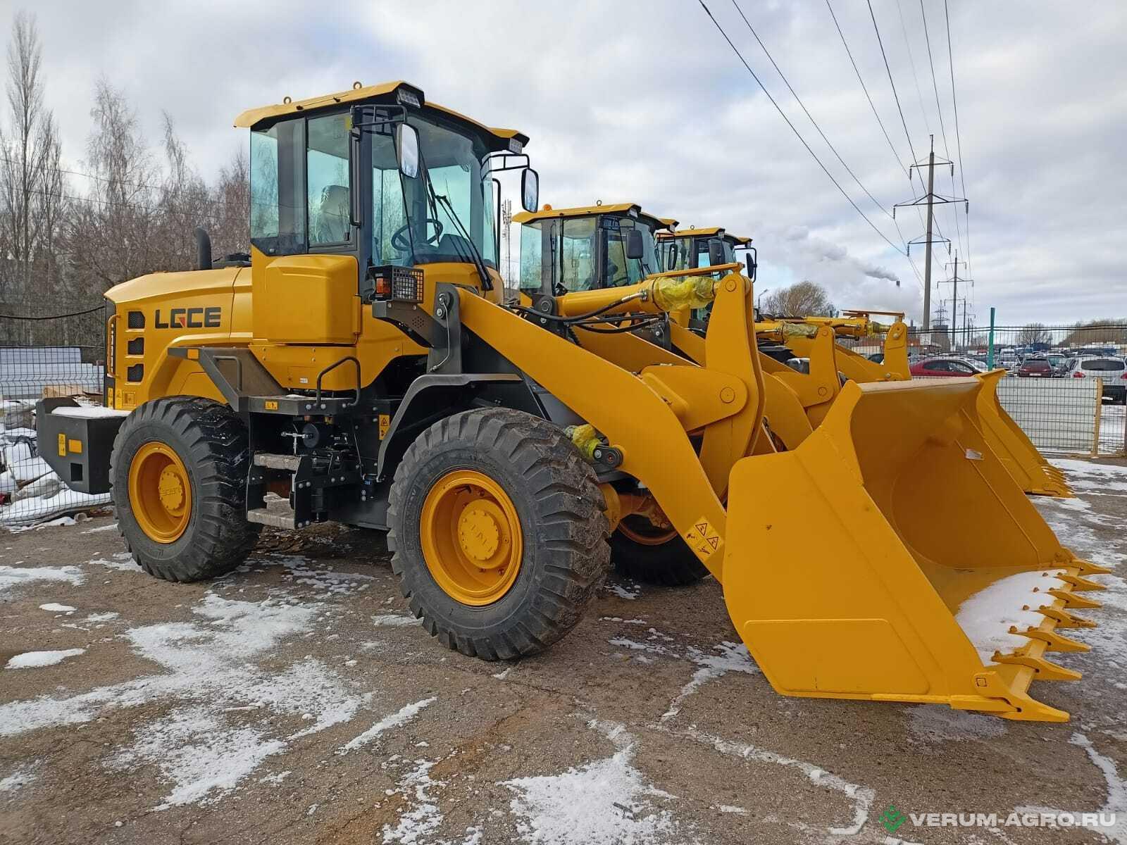 Фронтальные погрузчики - LGCE L935H 