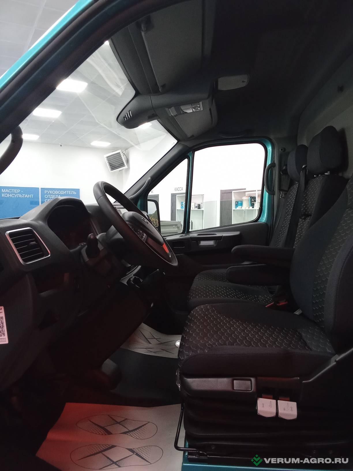 Грузовой автотранспорт - ГАЗ A31A12 
