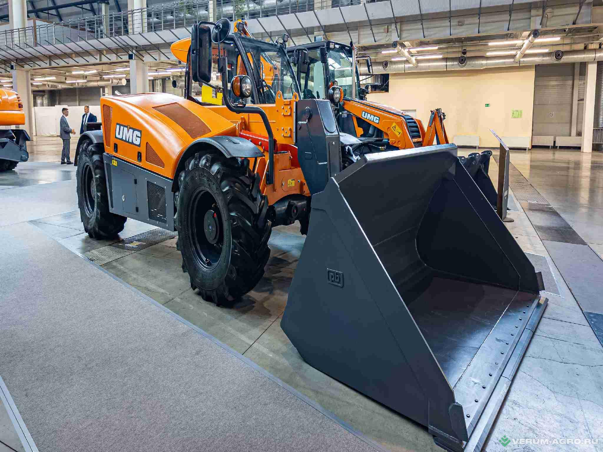 Телескопические погрузчики - UMG Телескопический погрузчик TLH-3507 CE 