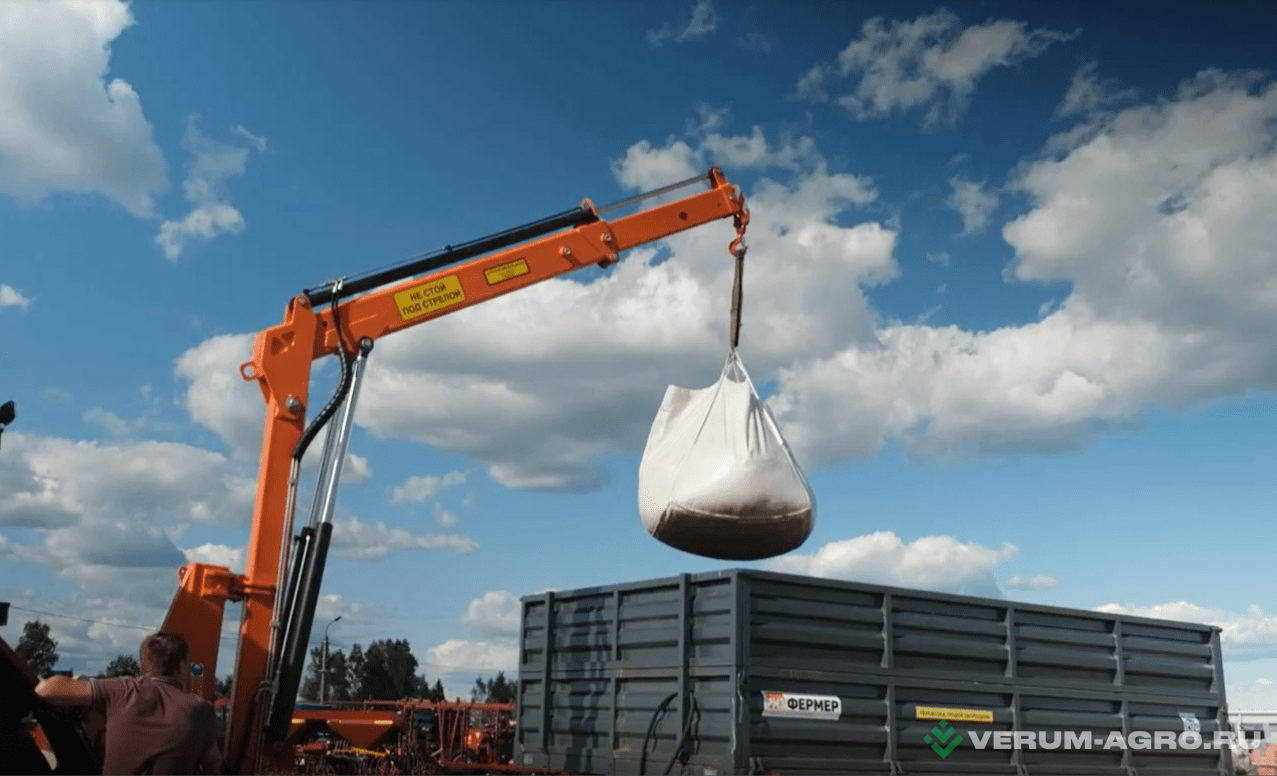 Дополнительное оборудование - АГРОПРОМСЕЛЬМАШ Кран манипулятор МТ-2Т на заднюю навеску трактора